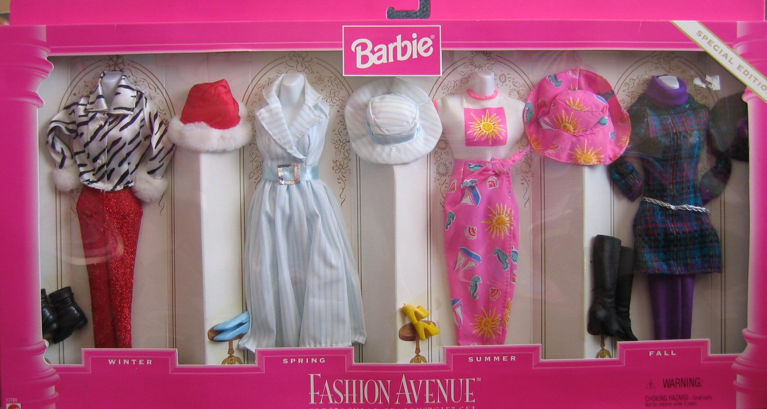 Amazon.co.jp: Barbie-Fashion Avenue-Spectacular Seasons Gift Set